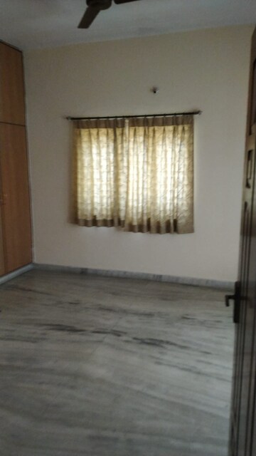 Room in 4 BHK Independent House at Alwal – for Sale