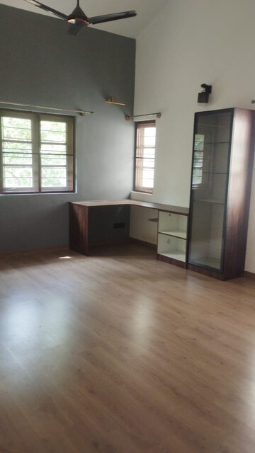 Room in 3 BHK Villa at Alliance 10 Downing, Whitefield – for Rent