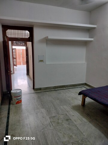 2 BHK Builder Floor For Rent in Kamta