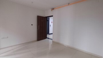 2 BHK Apartment For Rent in Runwal Eirene, Balkum Pada