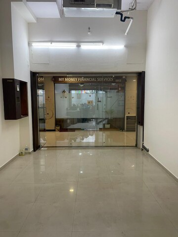 Furnished Amenities in  Office Space at Rustomjee Eaze Zone Mall, Malad West – for Rent