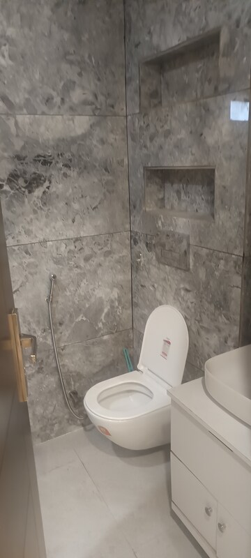 Bathroom in 3 BHK Builder Floor at Rohini Sector 11 – for Rent