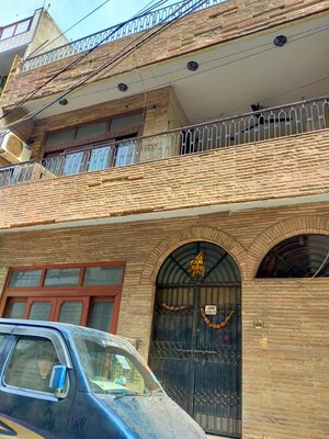 6 BHK Independent House – Exterior View View at Krishna Nagar - for Sale