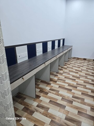  Office Space For Rent in Mani Casadona, New Town