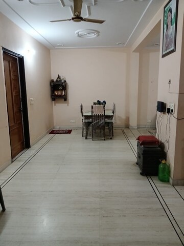 Living Room in 2 BHK Builder Floor at Sector 46 – for Rent