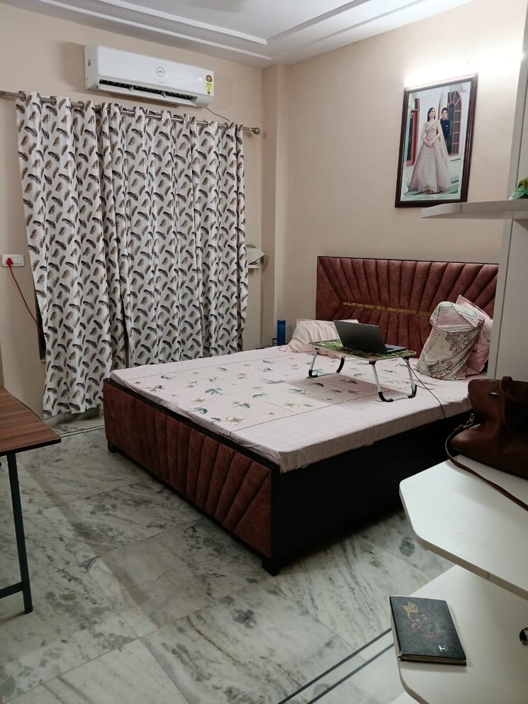 Bedroom, sector 46 2 Bedroom 1200 Sq.Ft. Builder Floor In Sector 46 Gurgaon 8898337