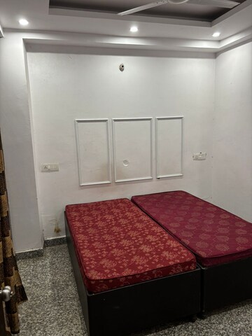 2 BHK Builder Floor For Rent in Sector 47
