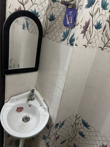 Bathroom in 2 BHK Builder Floor at Sector 47 – for Rent