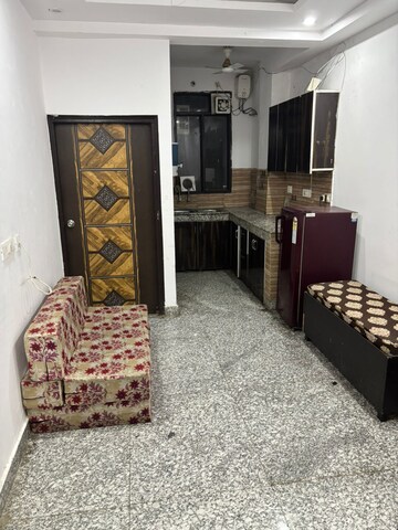Bedroom in 2 BHK Builder Floor at Sector 47 – for Rent