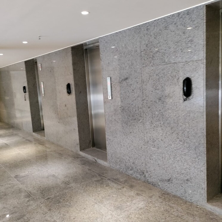 Room, shilp-epitome Commercial Office Space 1300 Sq.Ft. In Bodakdev Ahmedabad 8898411