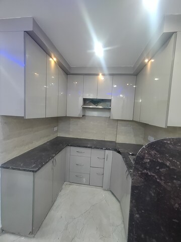Kitchen in 2 BHK Builder Floor at Dwarka Mor – for Rent