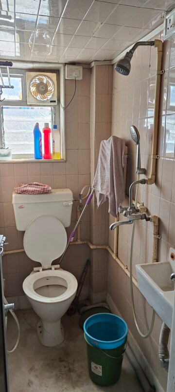 Attached Bathroom in 1 BHK Apartment at Shreepati Tower, Girgaon – for Rent