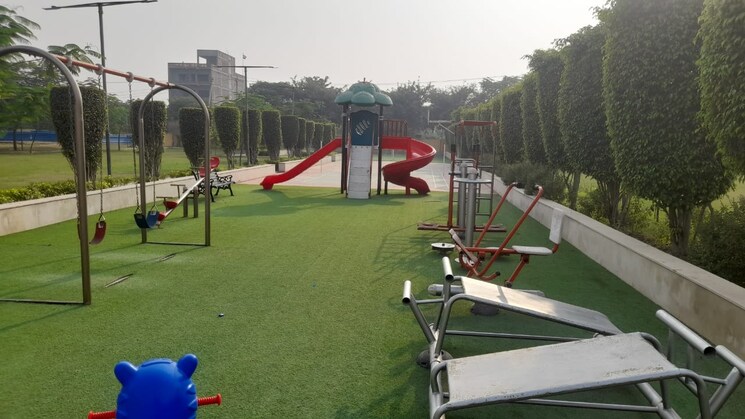 Garden, fidato-honour-homes  135 Sq.Yd. Plot In Sector 89 Faridabad 8898512