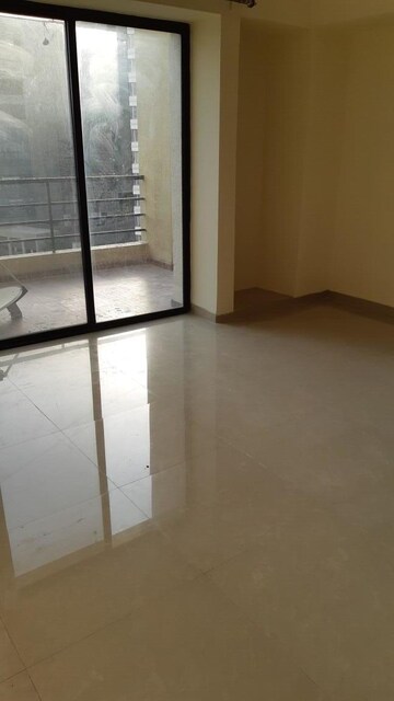 Room in 2 BHK Apartment at Mittal Sun Grandeur, Bavdhan – for Rent