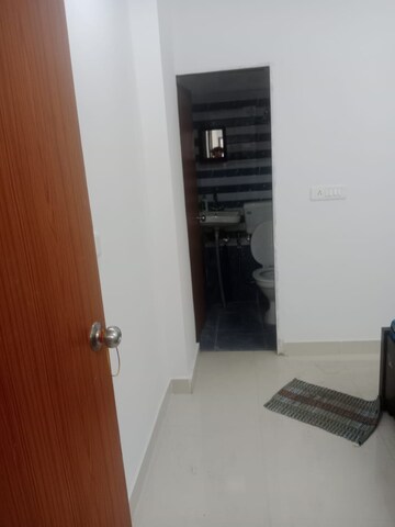 Room in 1 BHK Builder Floor at Neb Sarai – for Rent