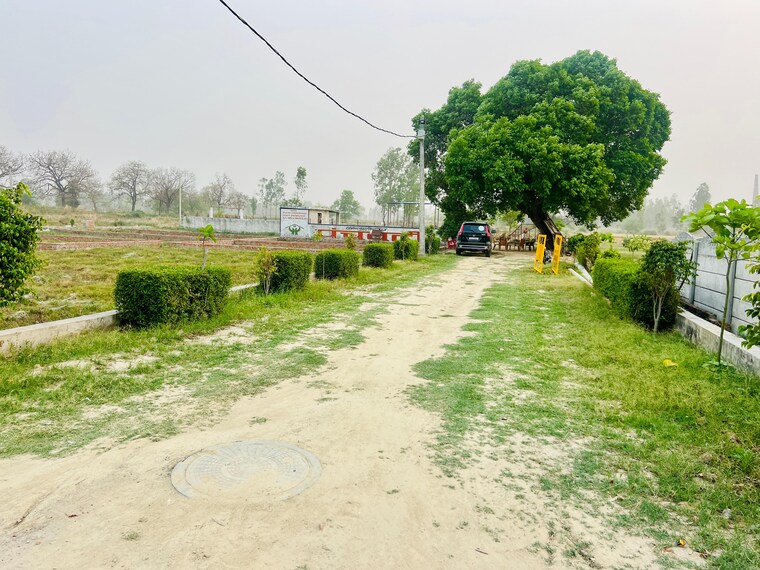 undefined, sultanpur road  2000 Sq.Ft. Plot In Sultanpur Road Lucknow 8898668