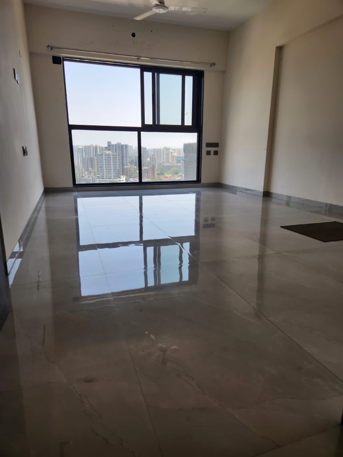 2 BHK Apartment For Rent in Paradigm El Signora