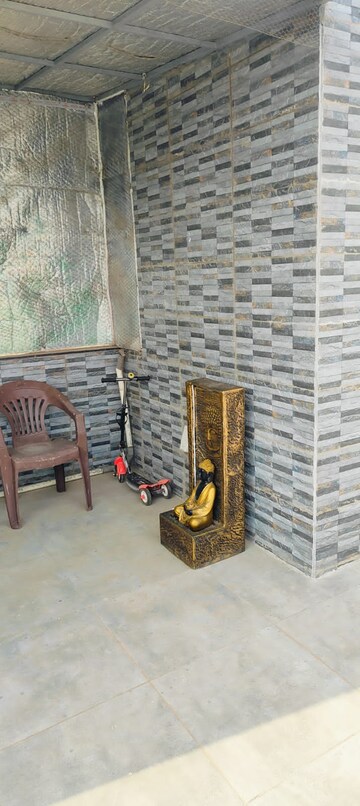 Staircase in 2 BHK Builder Floor at Orchid Island, Sector 51 – for Sale