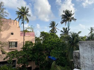 6 BHK Villa – Exterior View View at Emgee Janki Kutir, Juhu - for Sale