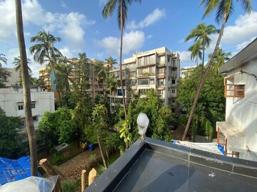 6 BHK Villa – Exterior View View at Emgee Janki Kutir, Juhu - for Sale