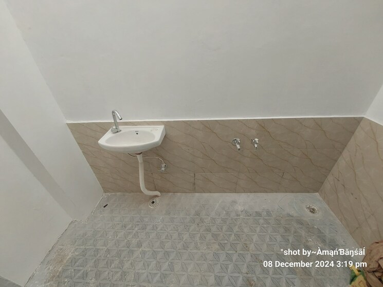 Bathroom, deva road 3 Bedroom 1450 Sq.Ft. Independent House In Deva Road Lucknow 8898667