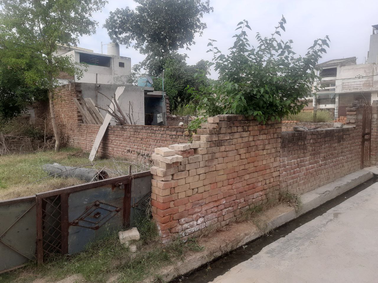 Plots for Sale in Delhi: 1,583+ Residential Plots in Delhi For Sale