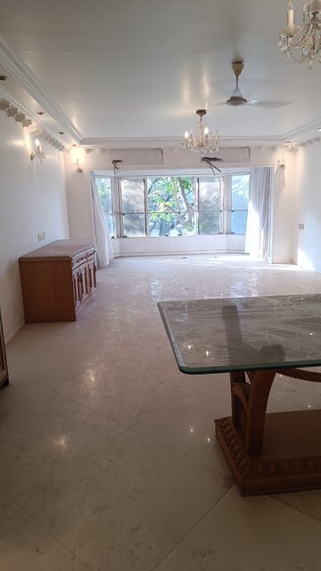 Kitchen in 2.5 BHK Apartment at Dariya Mahal, Malabar Hill – for Rent