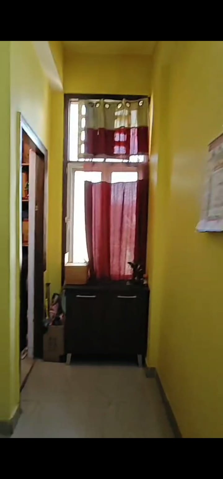 3.5 BHK + Servant Room Apartment For Rent in SRS Residency