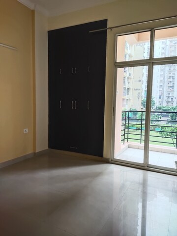 Kitchen in 3 BHK Apartment at Assotech Windsor Court, Sector 78 – for Rent