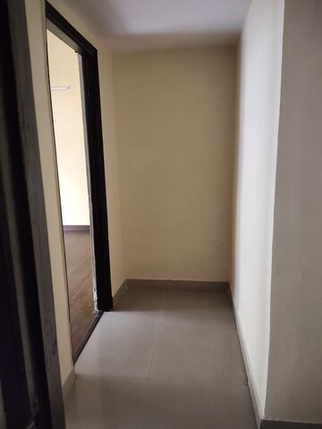 Furnished Amenities in 3 BHK Apartment at Assotech Windsor Court, Sector 78 – for Rent