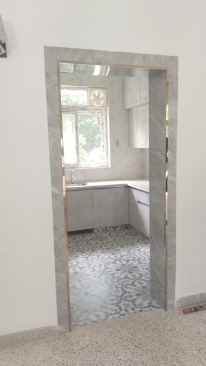 3 BHK Apartment For Sale in Arun Vihar, Sector 29