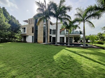 4 BHK Villa – Garden View at Prestige Golfshire, Nandi Hills - for Rent