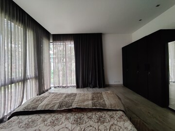 Bedroom in 4 BHK Villa at Prestige Golfshire, Nandi Hills – for Rent