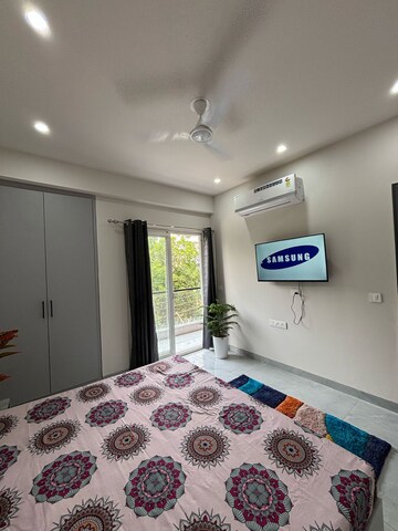 Bedroom in 1.5 BHK Builder Floor at Ansal Sushant Apartments, Sushant Lok I – for Rent