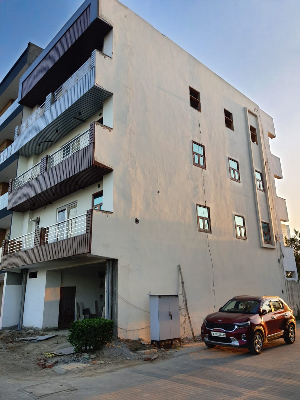 3 BHK Builder Floor For Rent in Bptp District 5