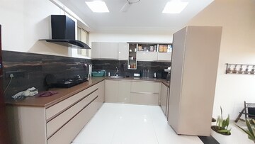 Kitchen in 3 BHK Villa at Saddu – for Rent