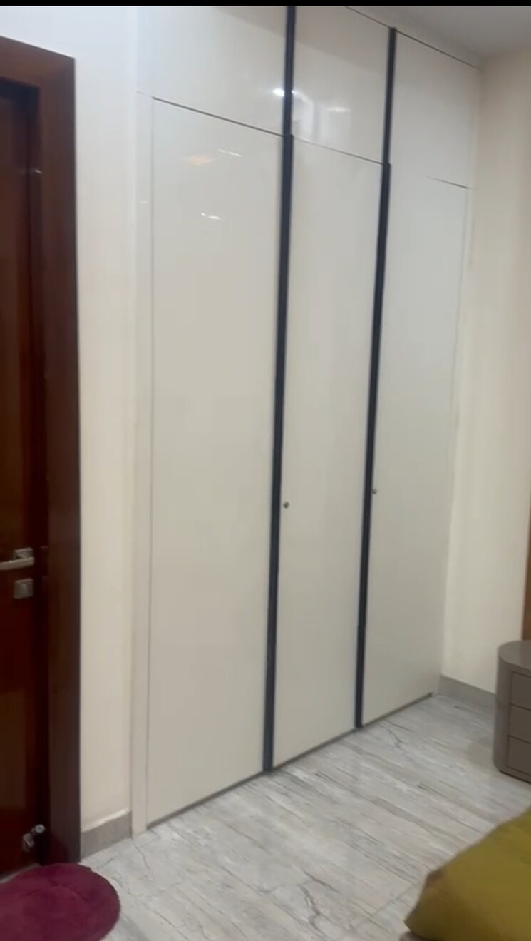 undefined, uchdpl-veridia-oakwood-enclave 4 Bedroom 2385 Sq.Ft. Apartment In Wave City Ghaziabad 8898881