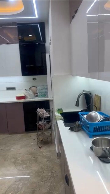 Kitchen in 4 BHK Apartment at Uchdpl Veridia Oakwood Enclave, Wave City – for Rent