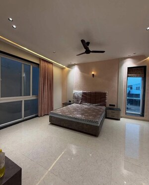 Living Room in 3 BHK Builder Floor at Sector 28 – for Sale