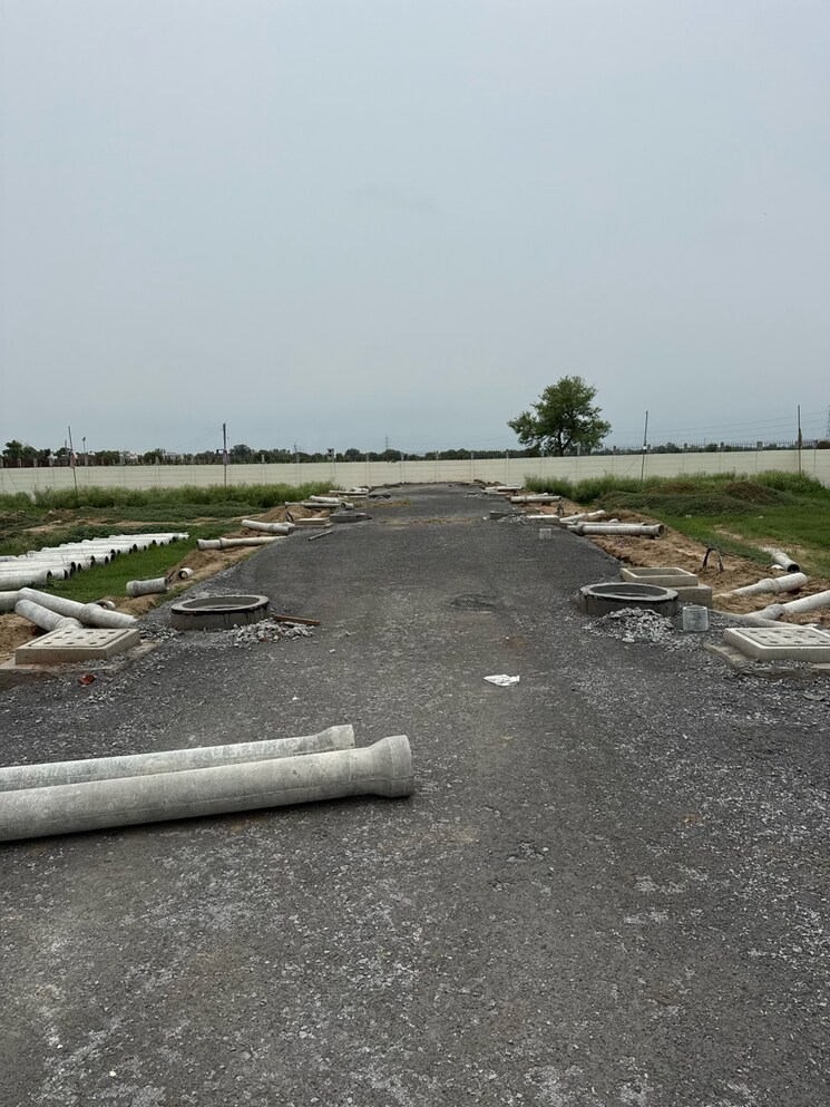 undefined, sector 14  130 Sq.Yd. Plot In Sector 14 Palwal 8674594