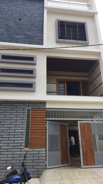 5 BHK Independent House For Sale in Manju Nilaya, Abbigere