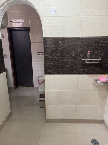 Bathroom in 3 BHK Builder Floor at Ardee City, Sector 52 – for Sale