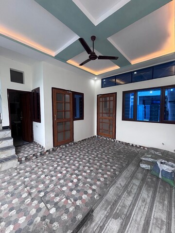 Bedroom in 3 BHK Independent House at Banjarawala – for Sale