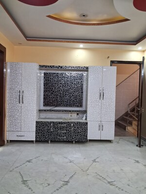 Bedroom in 3 BHK Builder Floor at Ardee City, Sector 52 – for Sale