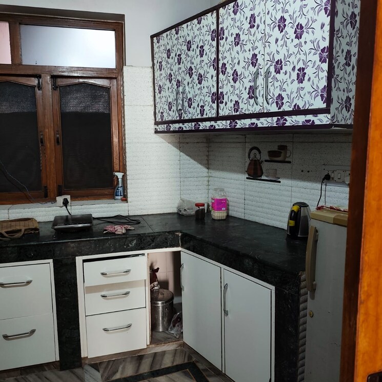 Kitchen, carterpuri village 3 Bedroom 100 Sq.Yd. Independent House In Carterpuri Village Gurgaon 8898863