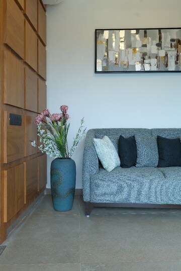 Living Room in  Office Space at Ellis Bridge – for Rent