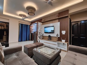 Bedroom in 2 BHK Apartment at Tata Eureka Park, Sector 150 – for Rent