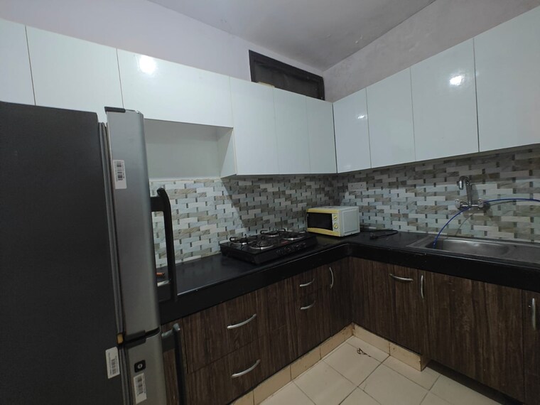 Kitchen, ardee-city 4 Bedroom 1600 Sq.Ft. Builder Floor In Sector 52 Gurgaon 8898941