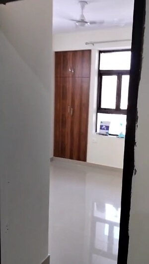 Room in 3 BHK Apartment at Amolik Sankalp, Sector 85 – for Sale