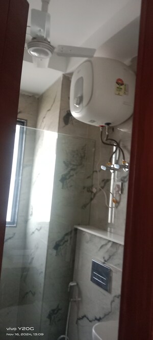 Bathroom in 3 BHK Builder Floor at Ardee City, Sector 52 – for Sale